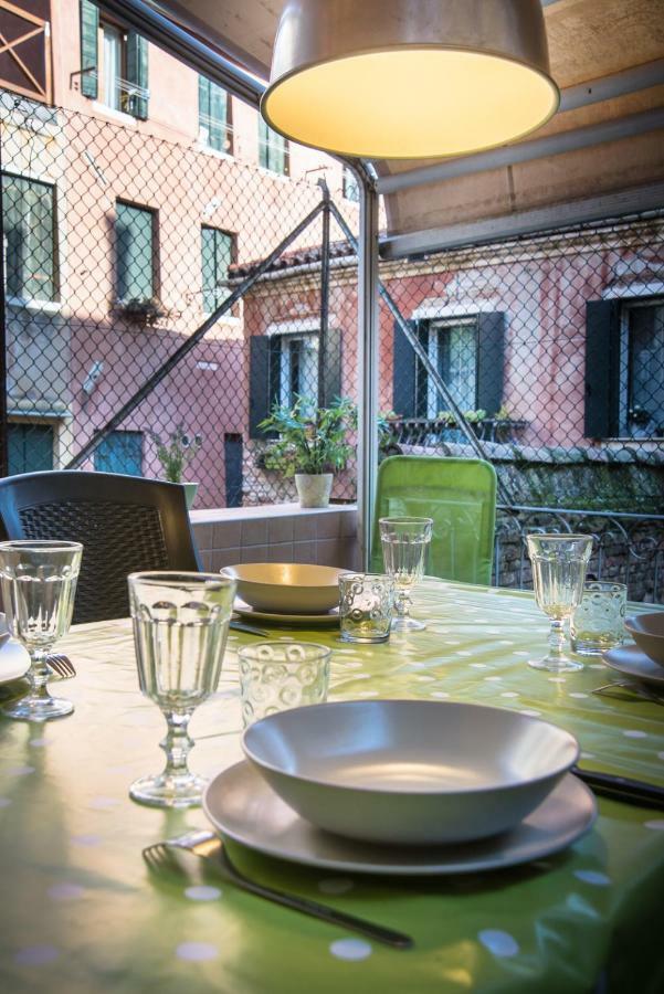 Terrazzina - Romantic Pied A Terre At The Heart Of Cannaregio District Appartamento